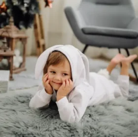 sheepskin-rug for babies and kids